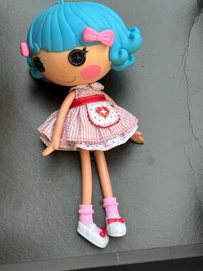 Lalaloopsy "Rosy Bumps 'N' Bruises" doll
